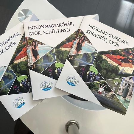 Star Street Home Mosonmagyaróvár Eksteriør billede