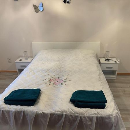 Star Street Home Mosonmagyaróvár Eksteriør billede